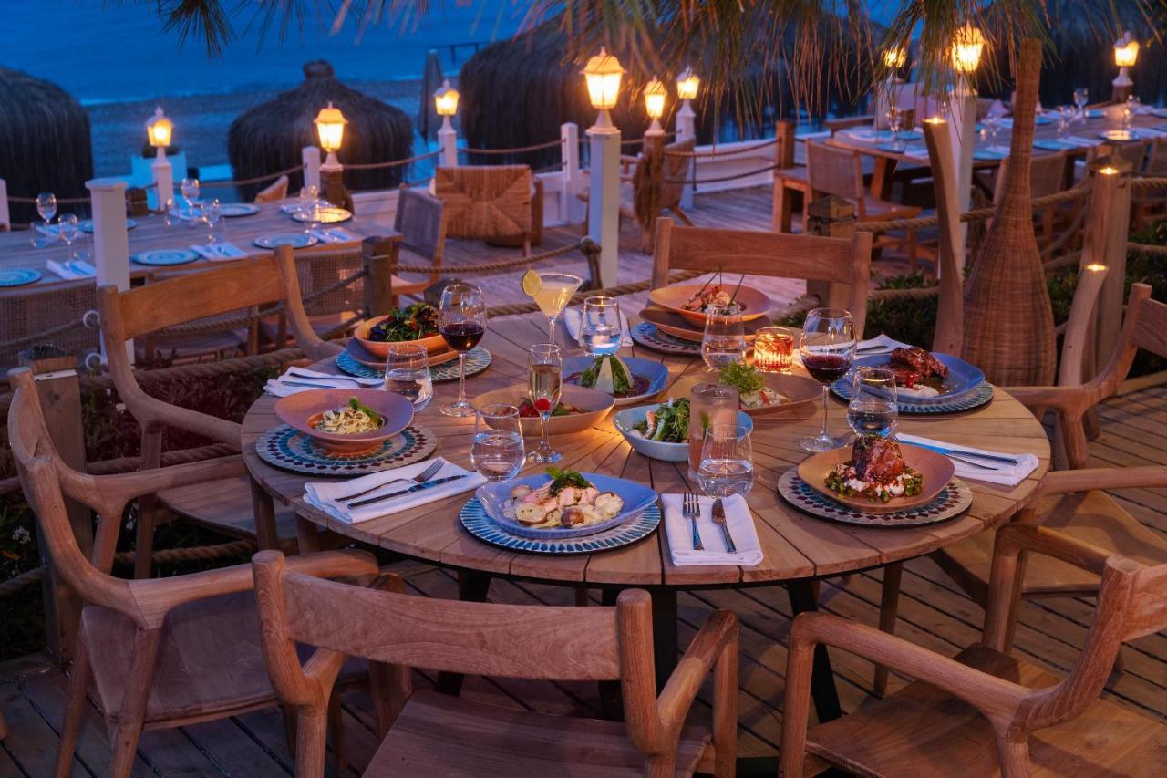 Marti Myra Hotel Tekirova Luaran gambar A dinner table at the restaurant